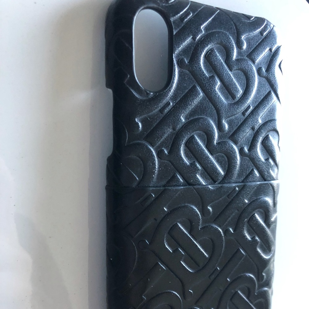 Burberry black leather card case| IPhone X